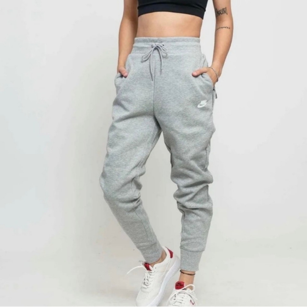 Nike sweatpants